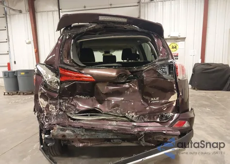 2017 Toyota Rav4 Xle из США, поврежденный, VIN 2T3RFREVXHW551865